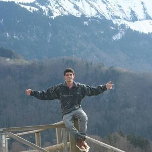 Meet your Posher, Connor